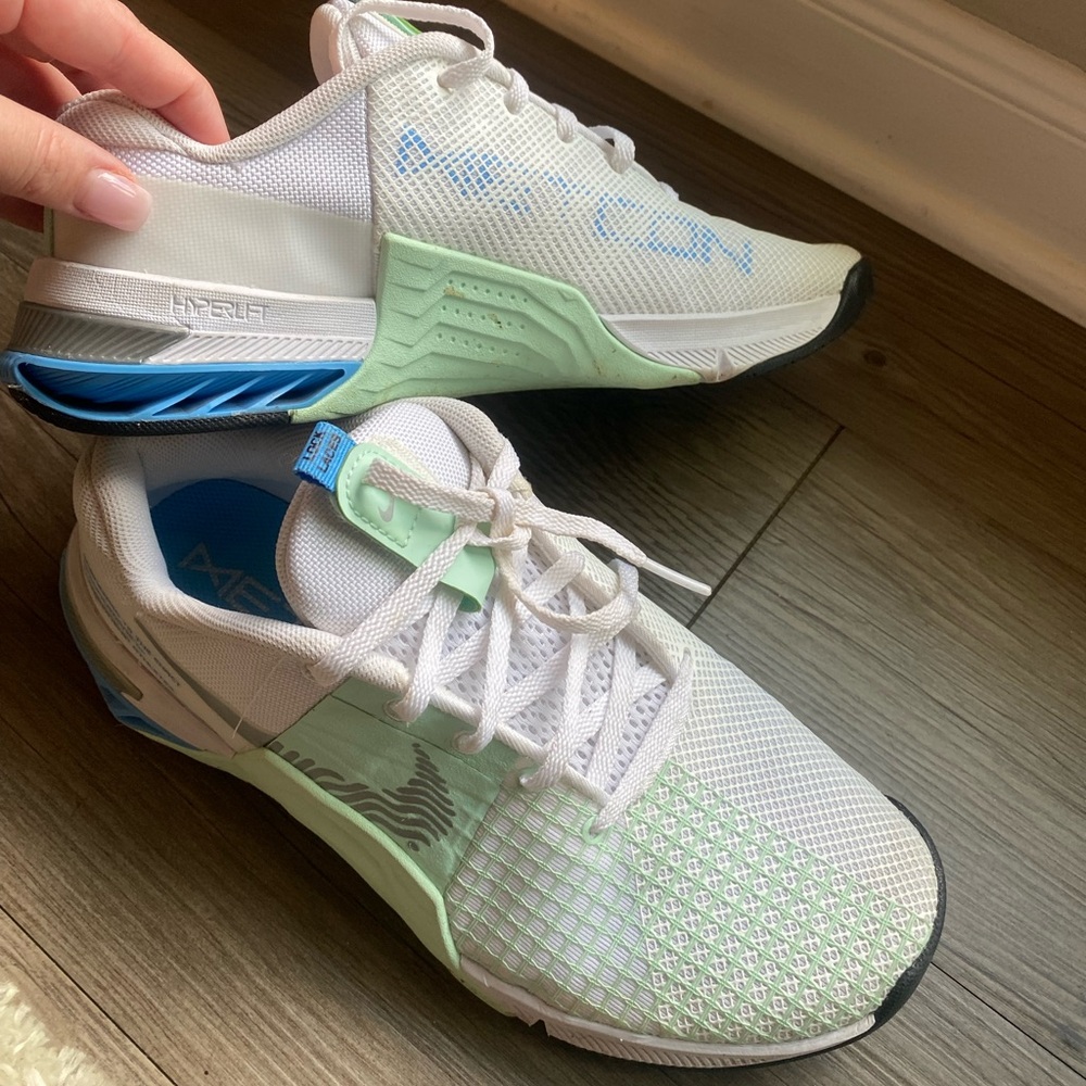 Nike Metcons Women’s (White/Mint)